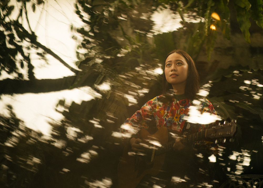 Shoot for the Moon: Multi-talented artist Reese Lansangan opens up about finding the courage to sing, putting herself out there, and the story behind “Tenderfoot”