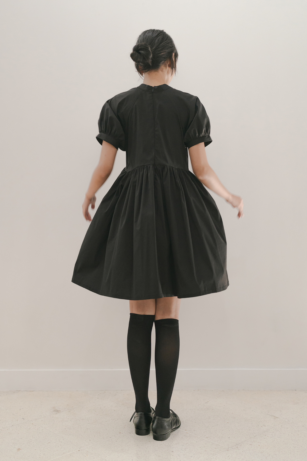 Hiraya Raglan Dress in Black