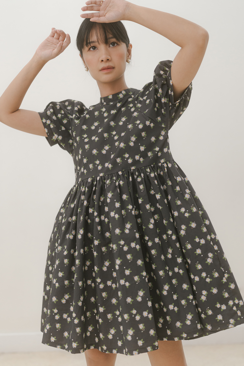 Hiraya Raglan Dress in Daisy