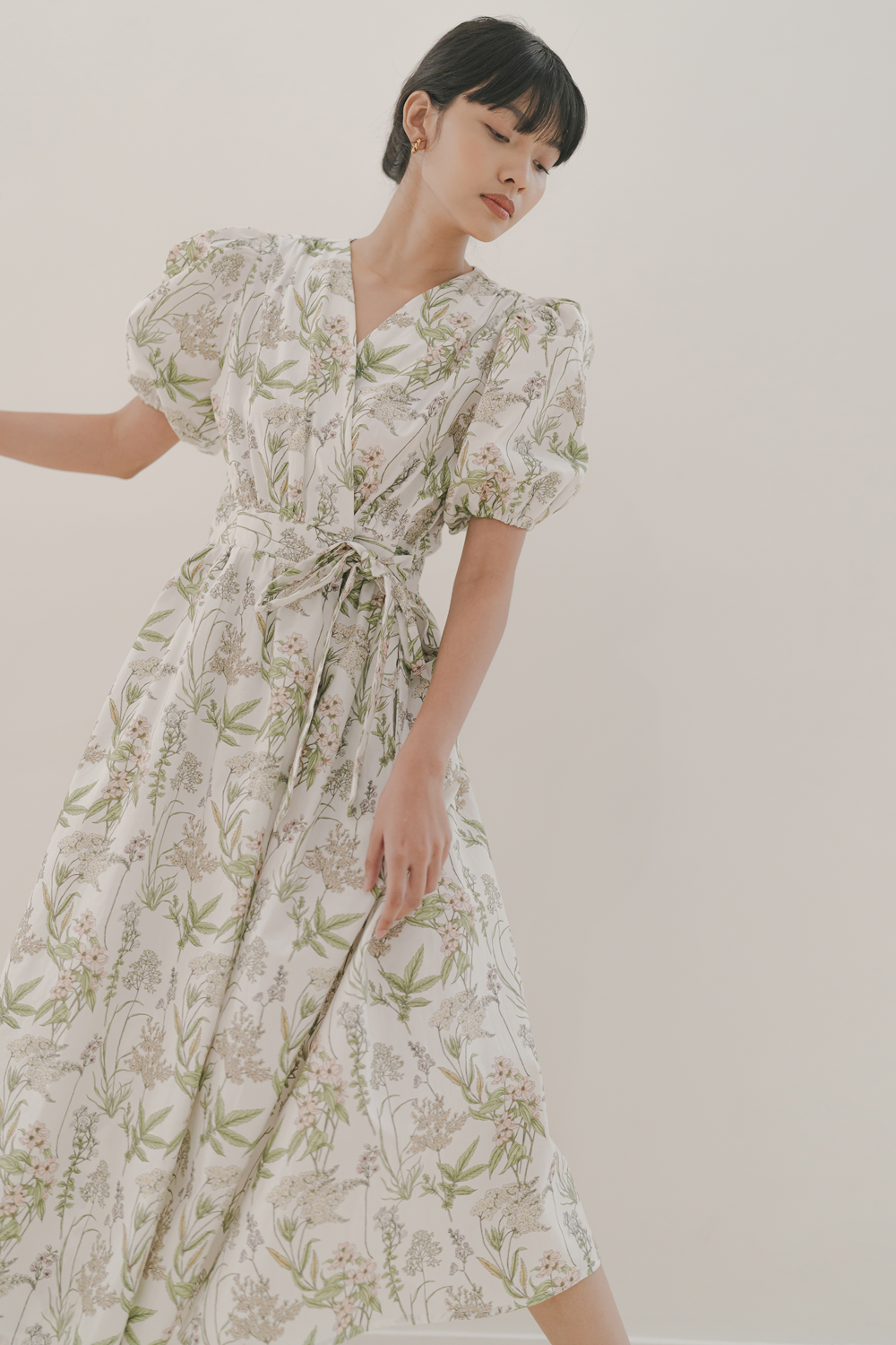 Tahan Wrap Dress in White Floral