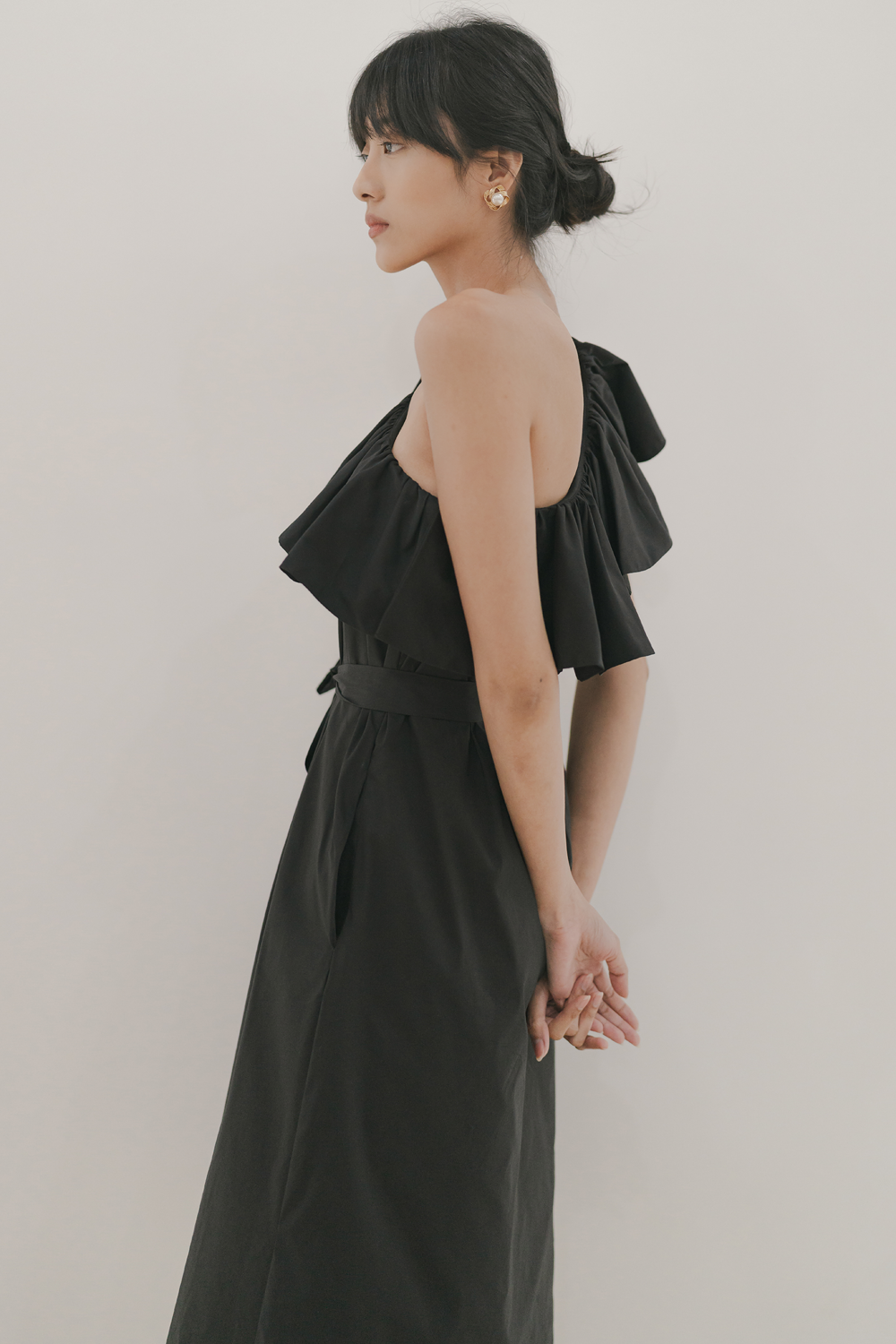 Tara One Shoulder Dress in Black (30% OFF)