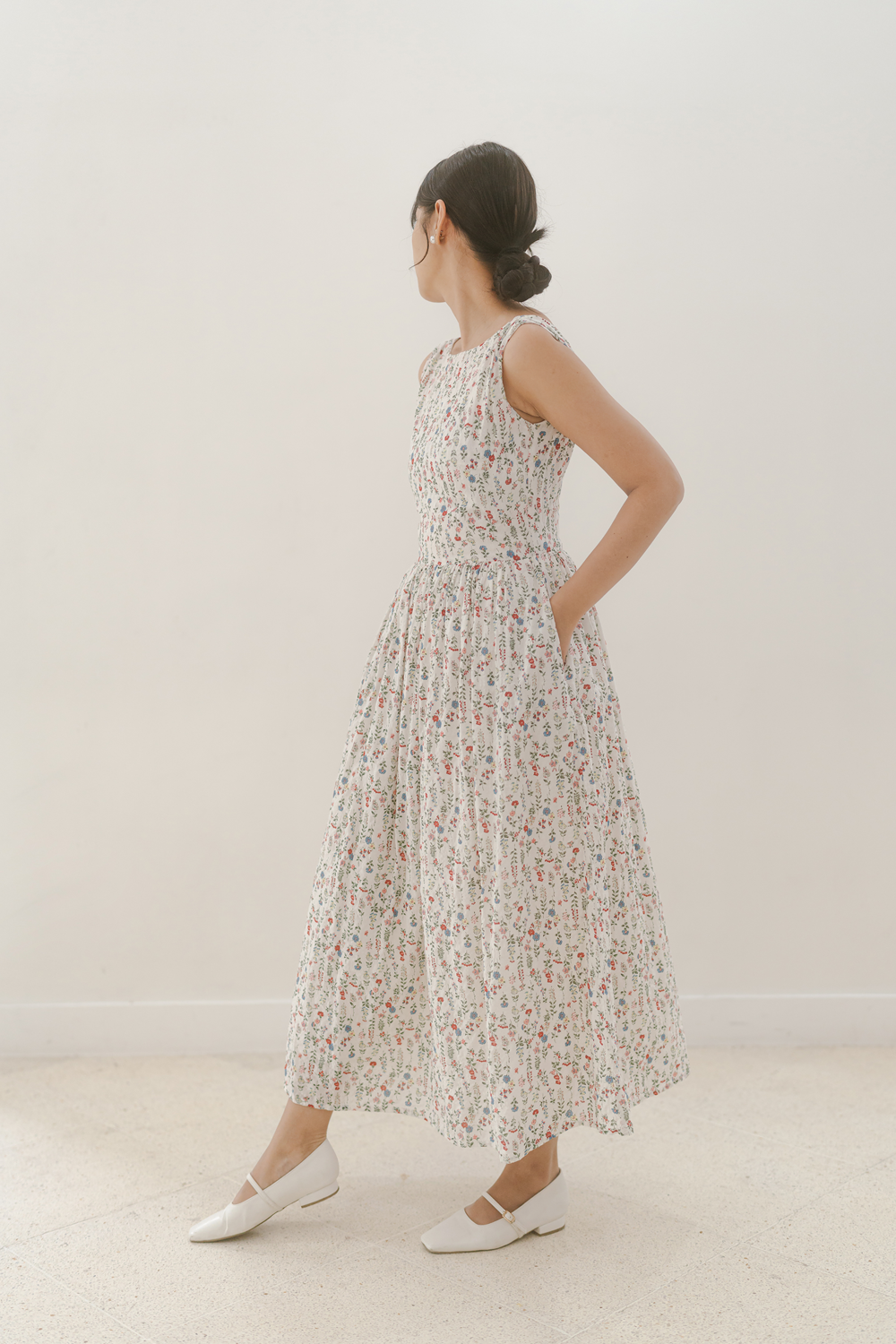 Yumi Boat Neck Dress in Floral